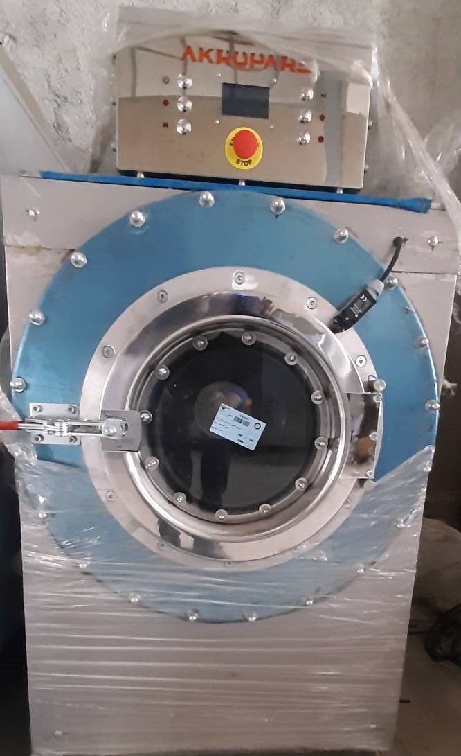 ماشین لباسشویی صنعتی آکروپارس